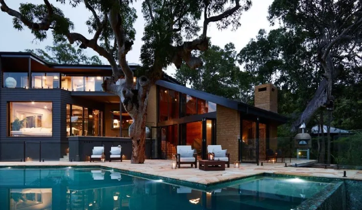 پرثی بیچ هاوس (Pretty Beach House)
