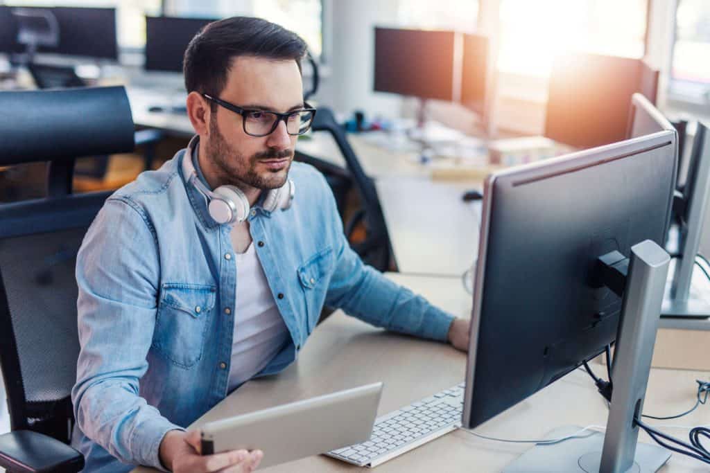 پرداخت هزینه به موسسات کاریابی استرالیا